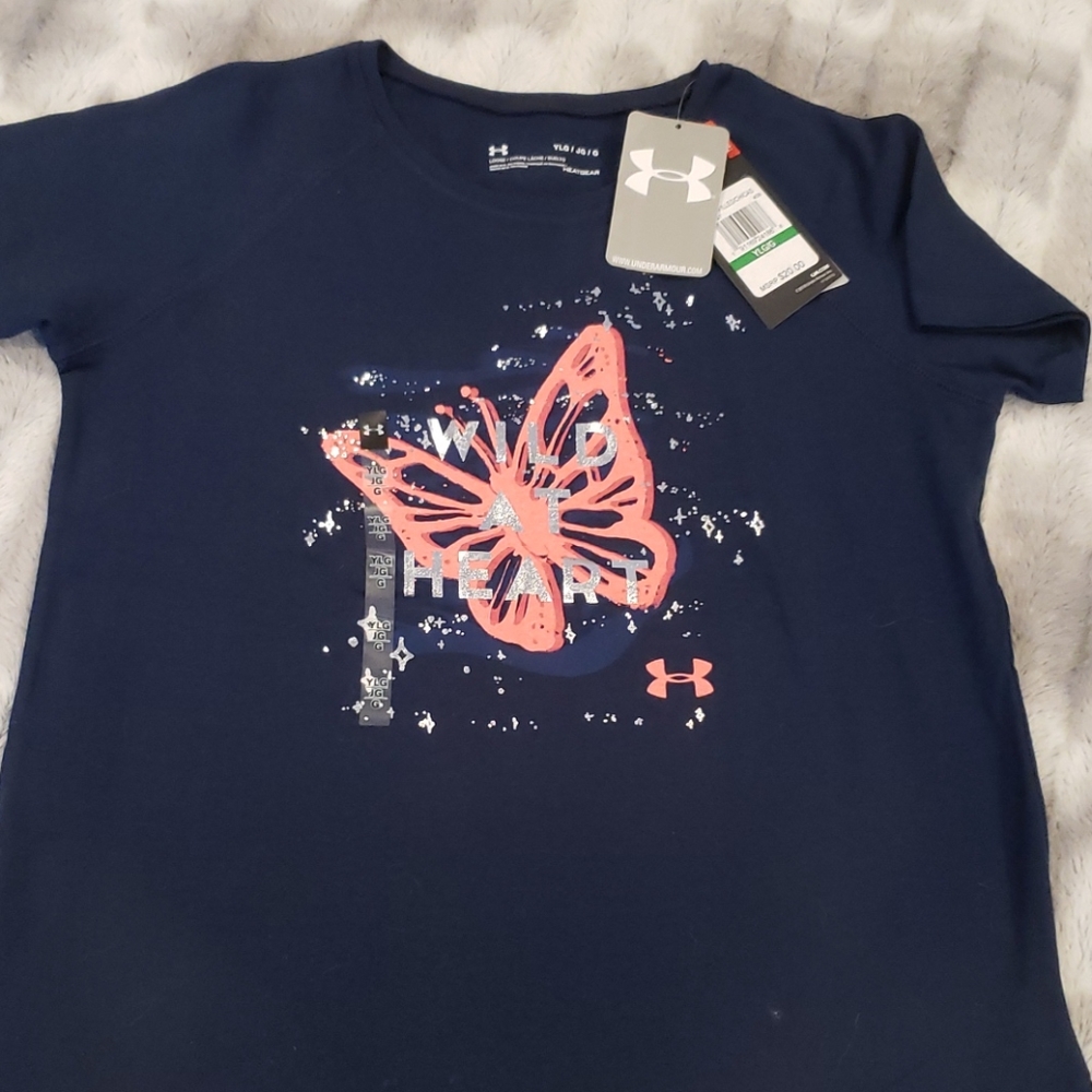Under Armour navy t shirt